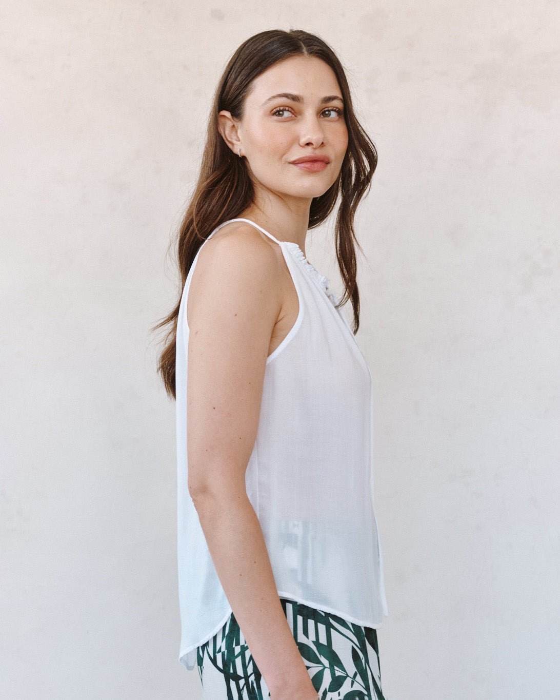 Bella DahlRuffle Neck Halter - WhiteTops
