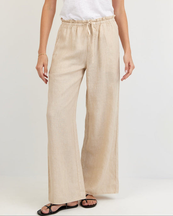 Bella Dahl Ruffle Waist Wide Leg Pant - Linen Sand View 2
