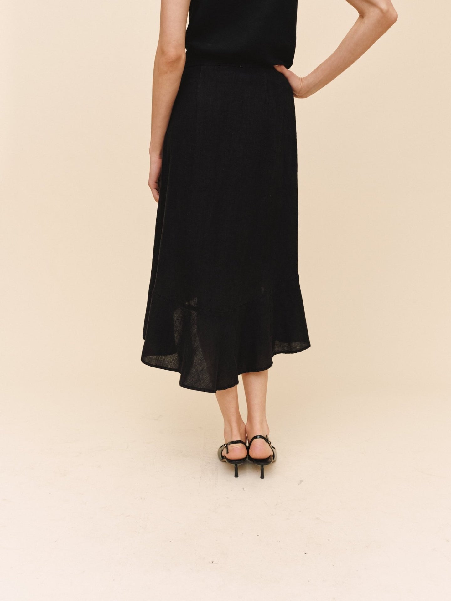 Bella DahlRuffle Wrap Skirt - BlackSkirts