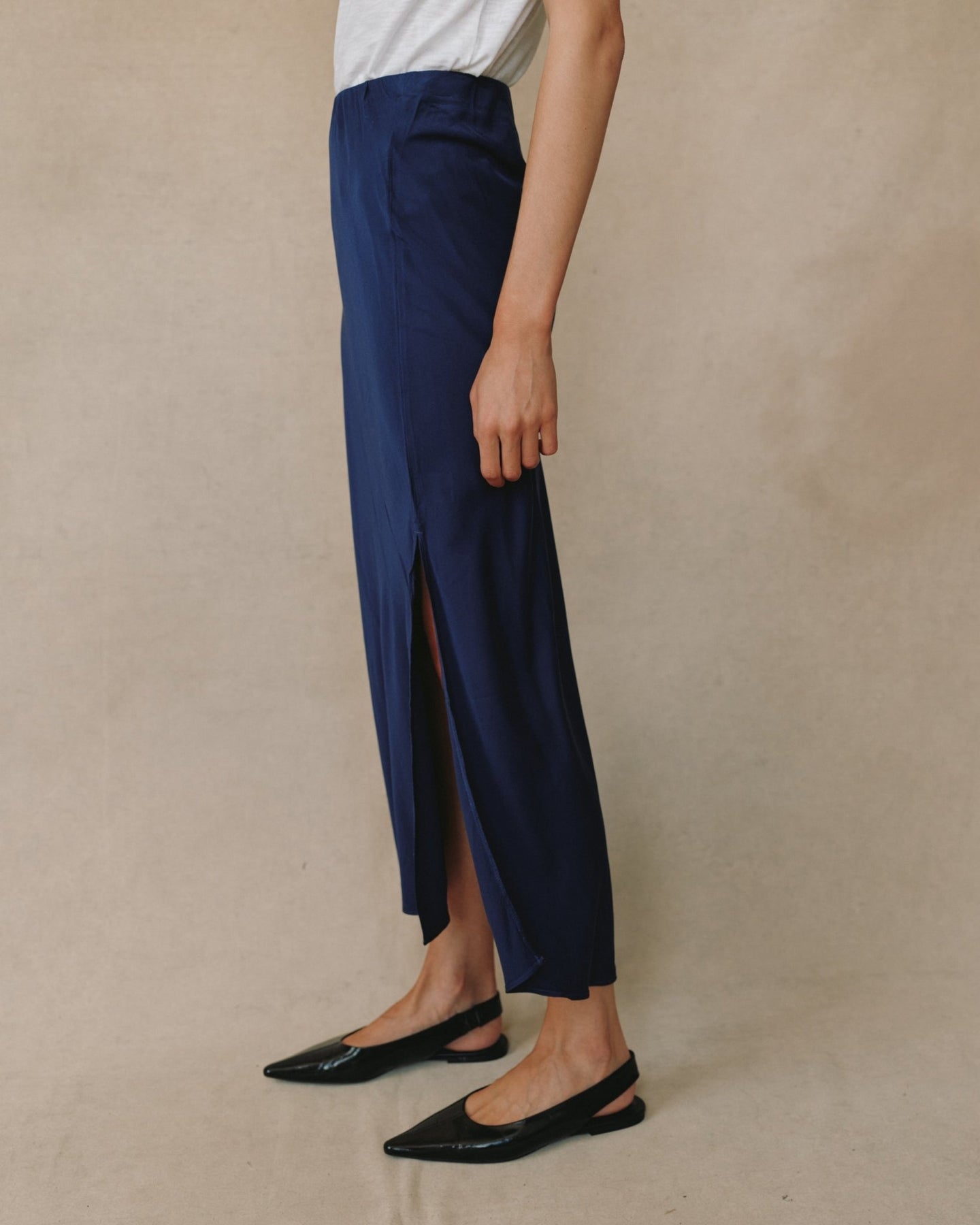 Bella DahlSatin Side Slit Bias Maxi Skirt - Eclipse BlueSkirts