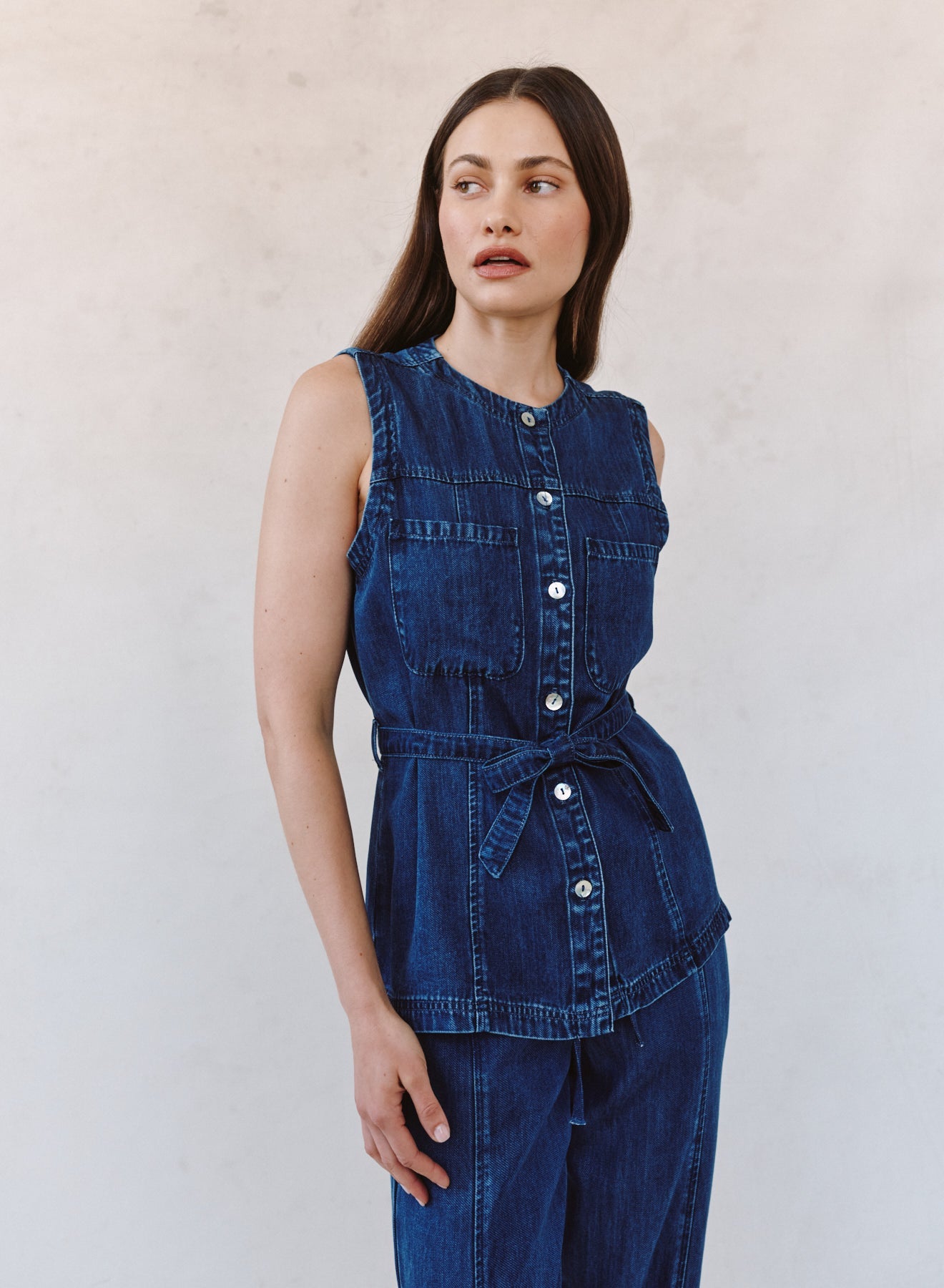 Seamed Belted Vest - Horizon Blue Wash – Bella Dahl