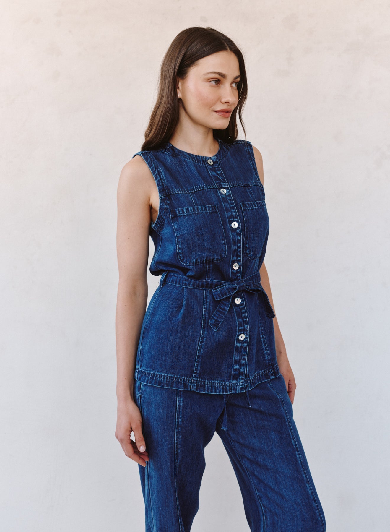 Seamed Belted Vest - Horizon Blue Wash – Bella Dahl