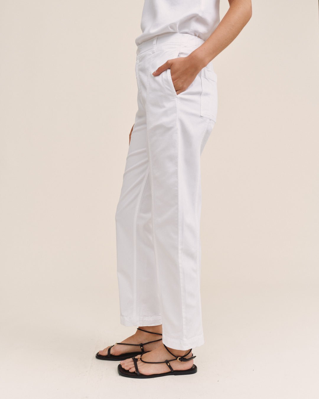Bella DahlSeamed Soft Barrel With Elastic Back - WhitePants