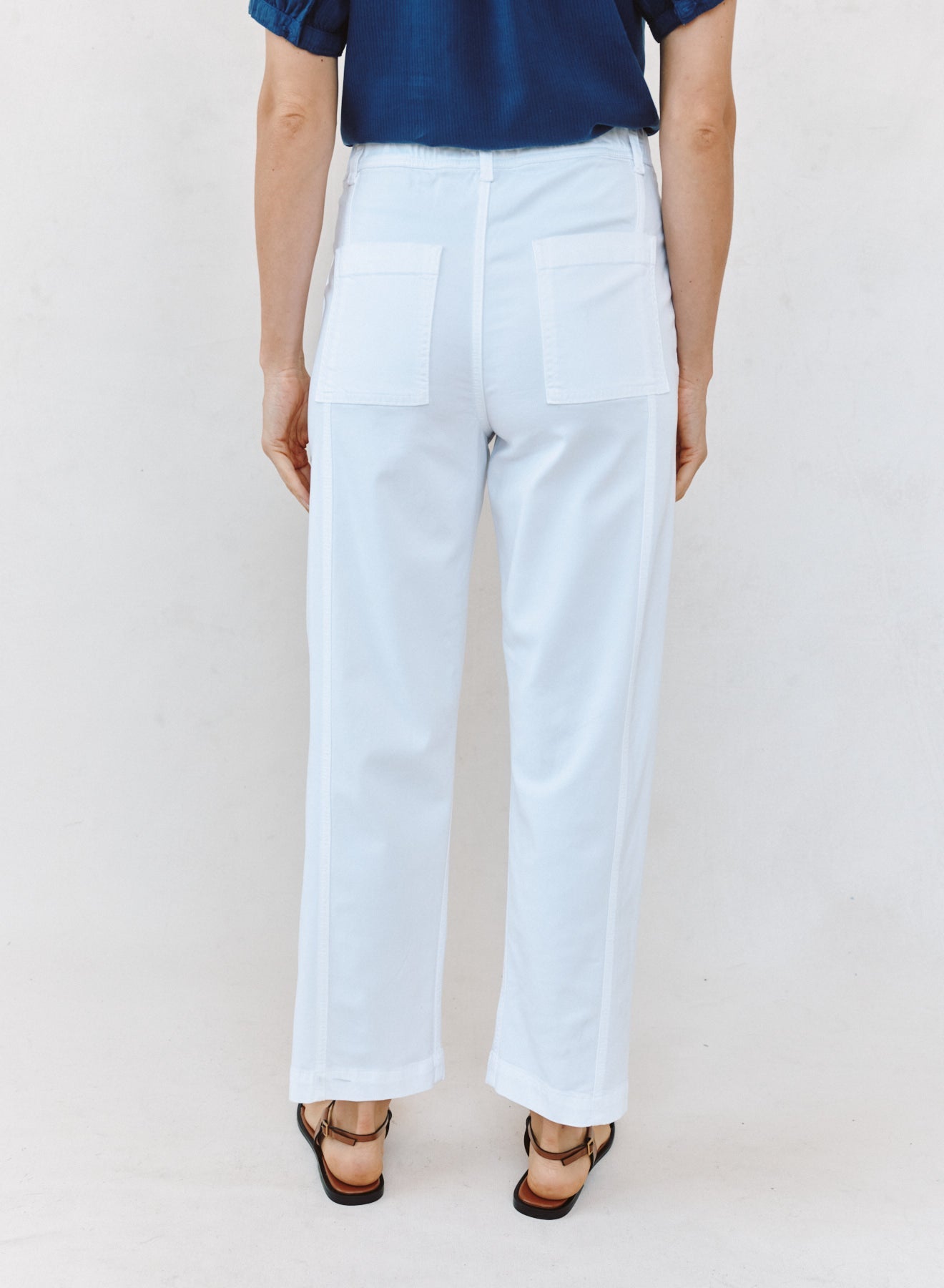 Bella DahlSeamed Soft Barrel With Elastic Back - WhitePants