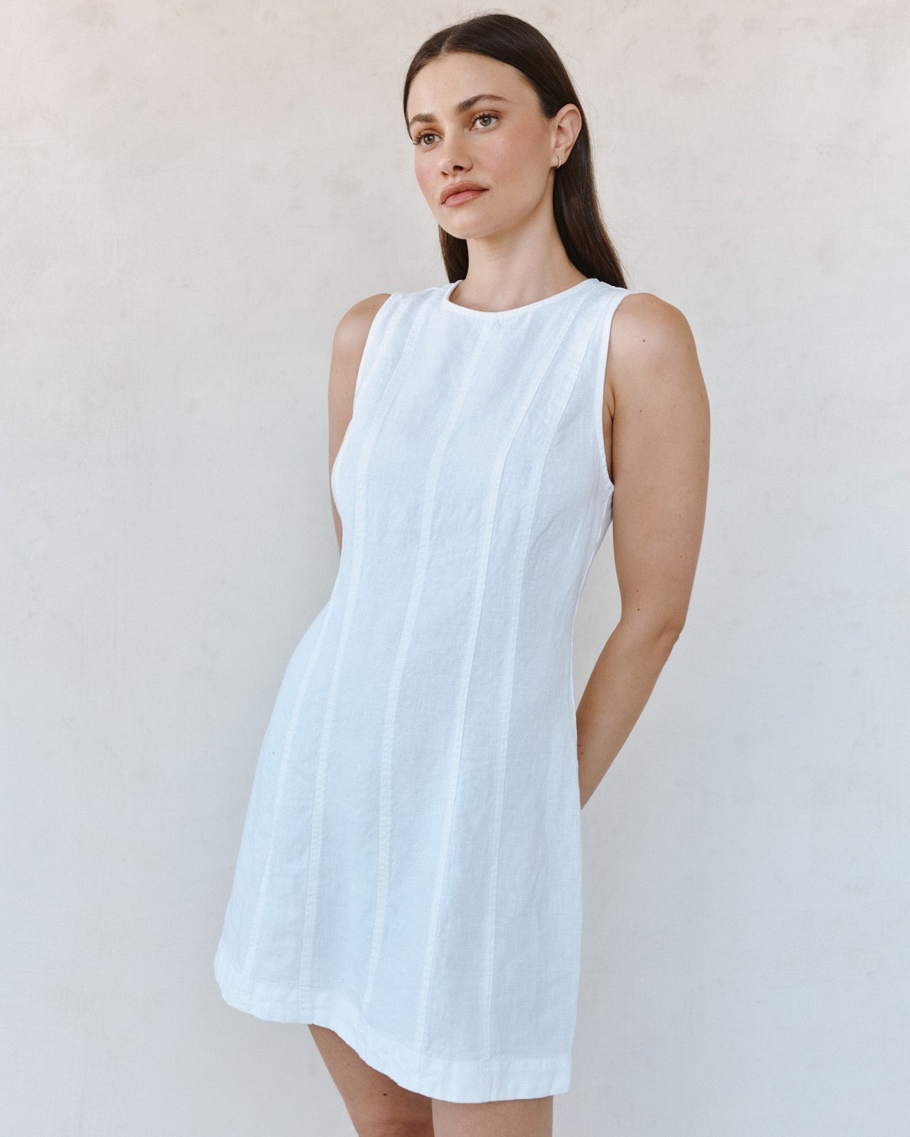 Bella DahlSeamed Zip Back Mini Dress - WhiteDresses