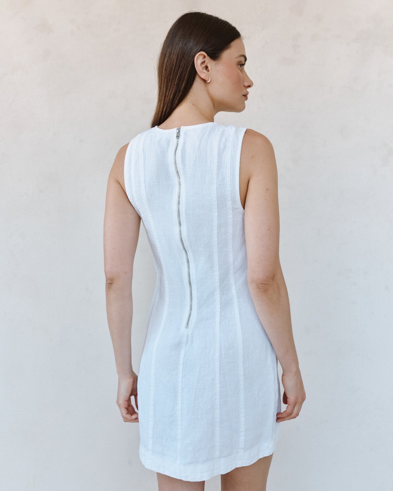 Bella DahlSeamed Zip Back Mini Dress - WhiteDresses