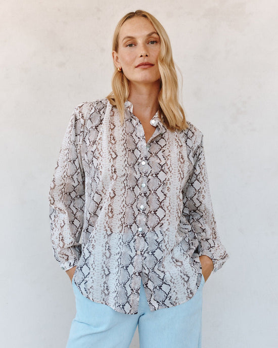 Bella Dahl Shirred Mandarin Collar Shirt - Blush Snake Print View 2