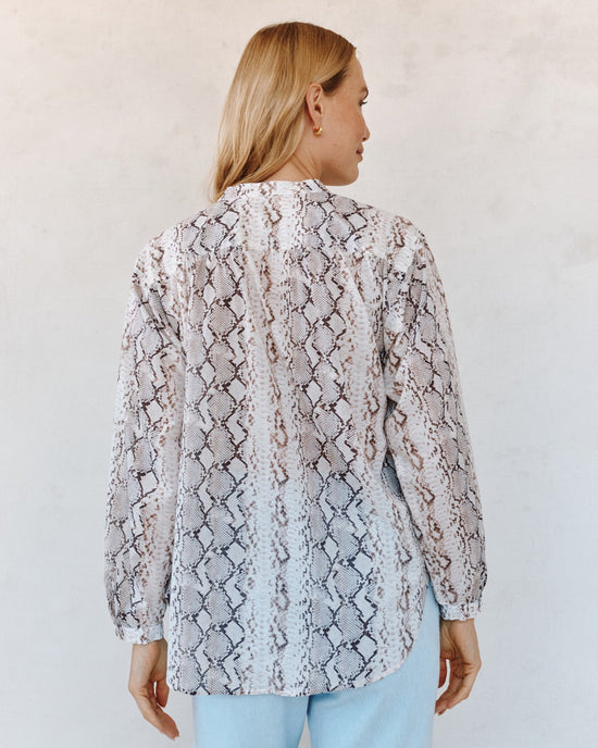 Bella Dahl Shirred Mandarin Collar Shirt - Blush Snake Print View 2