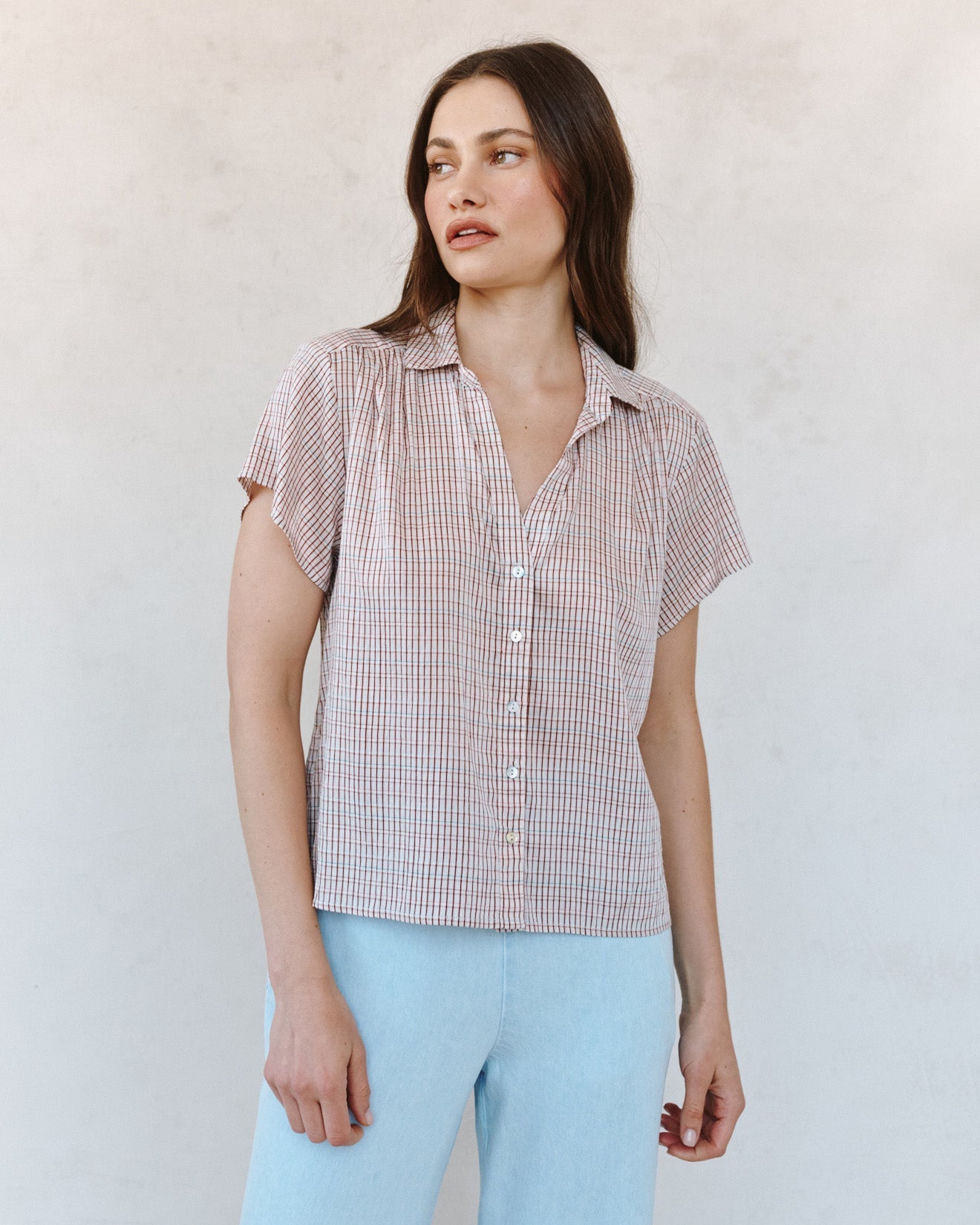 Bella DahlShirred Short Sleeve Shirt - Sunwashed CheckTops