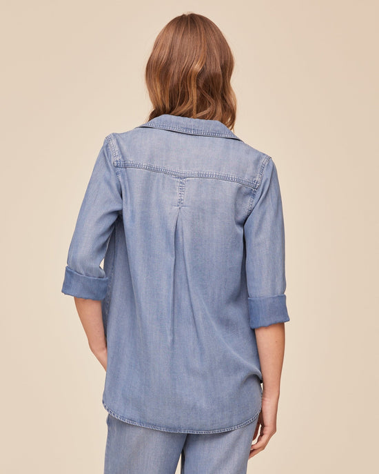 Bella Dahl Shirt Tail Button Down - Indigo Harbor Wash View 2