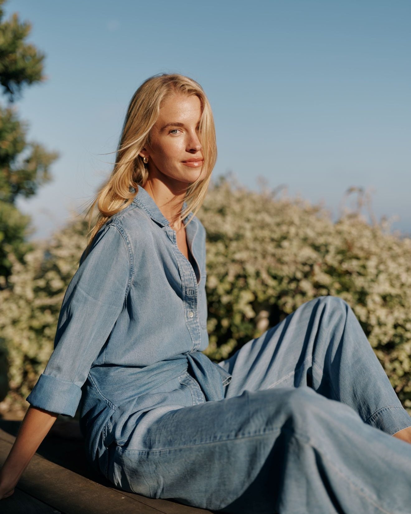 Bella DahlShirt Tail Button Down - Indigo Harbor WashTops