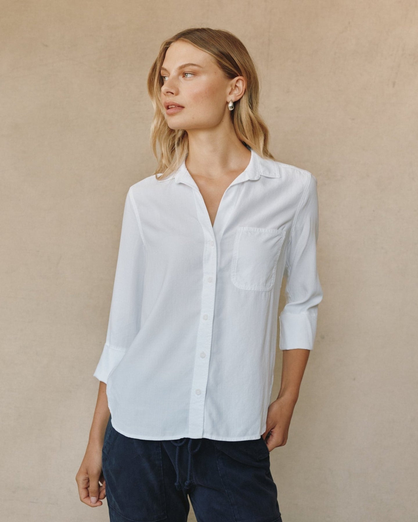 Bella DahlShirt Tail Button Down - WhiteTops