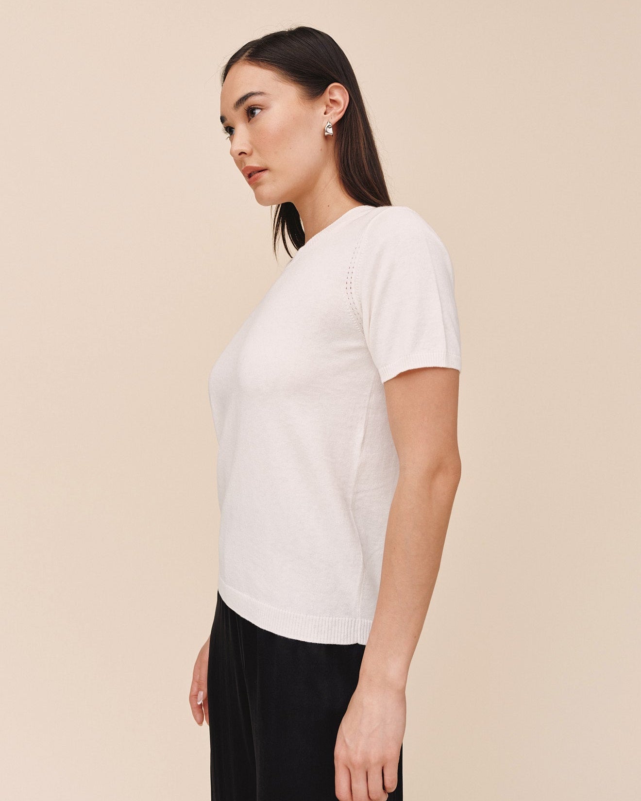 Bella DahlShort Sleeve Crew Neck Knit Top - IvorySweaters