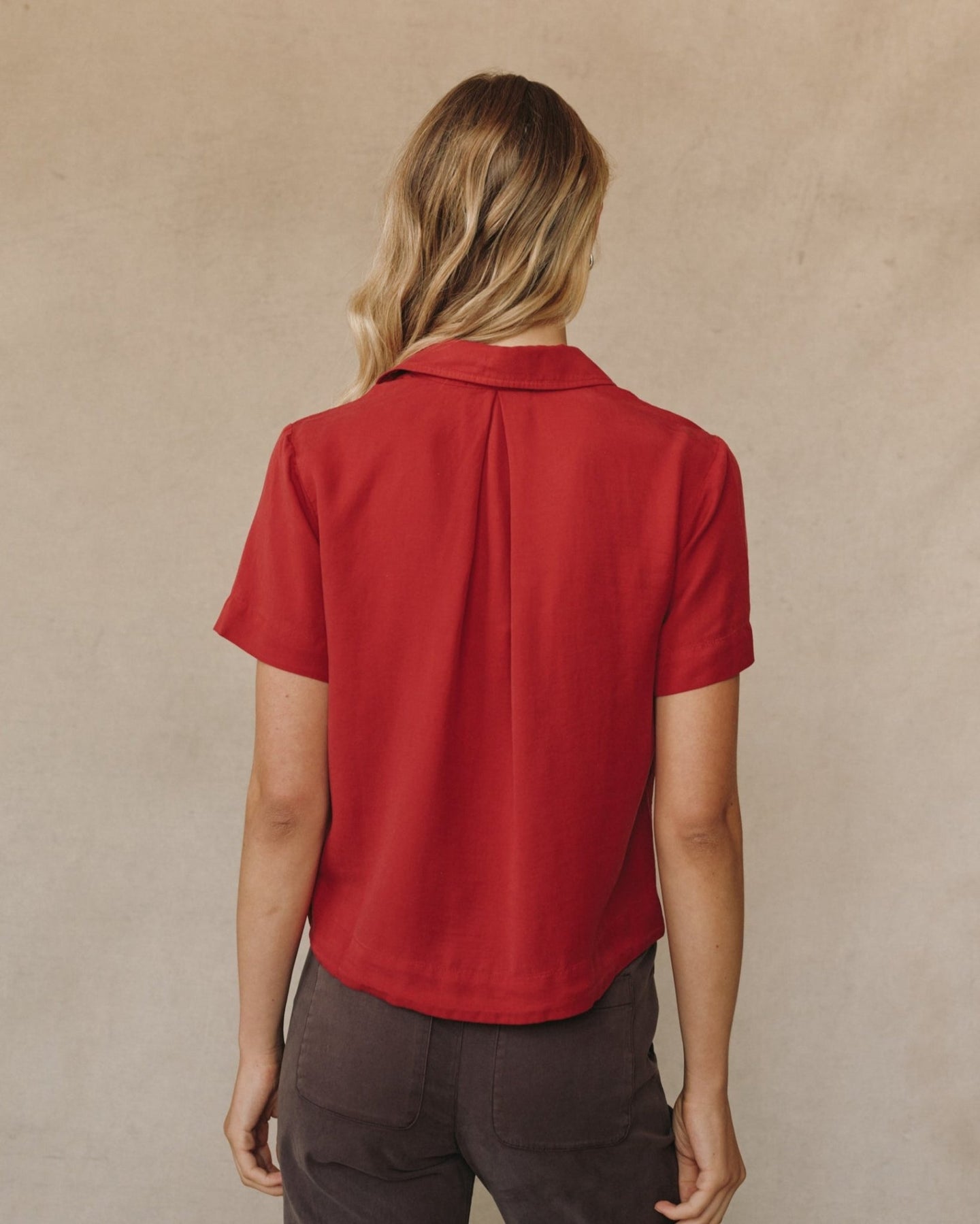 Bella DahlShort Sleeve Flowy Button Down - Ruby RedTops