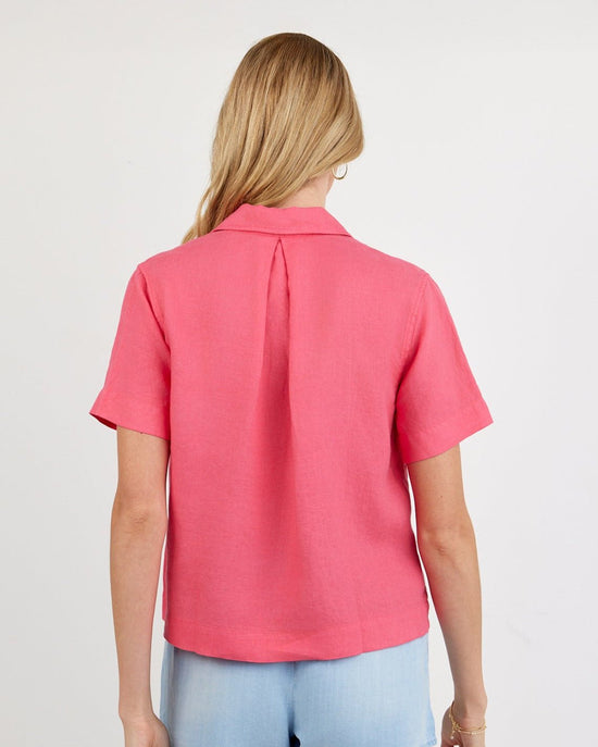 Bella Dahl Short Sleeve Flowy Button Down - Spiced Hibiscus View 2