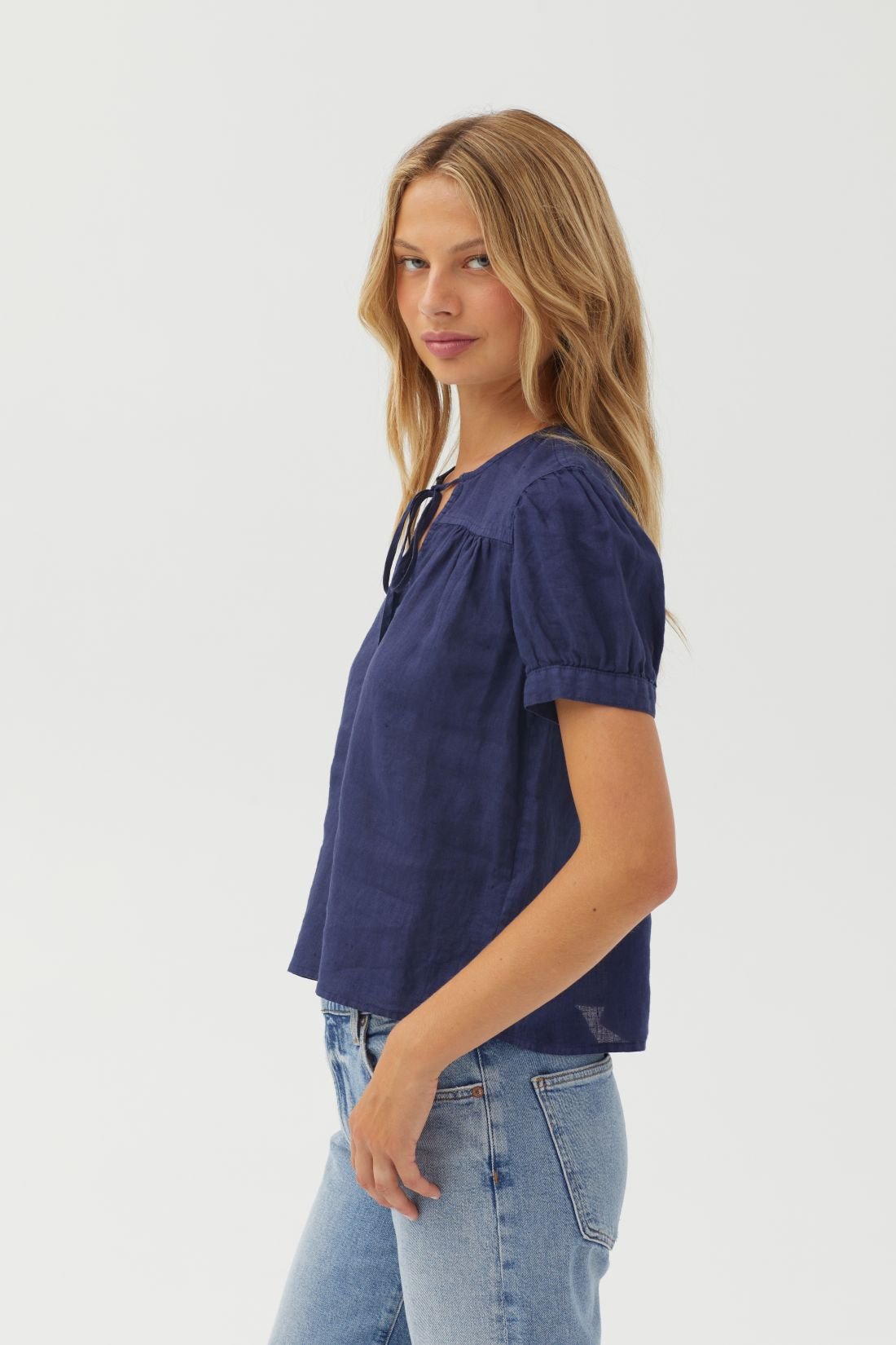Bella DahlShort Sleeve Flowy Pullover Top - Nautical NightTops