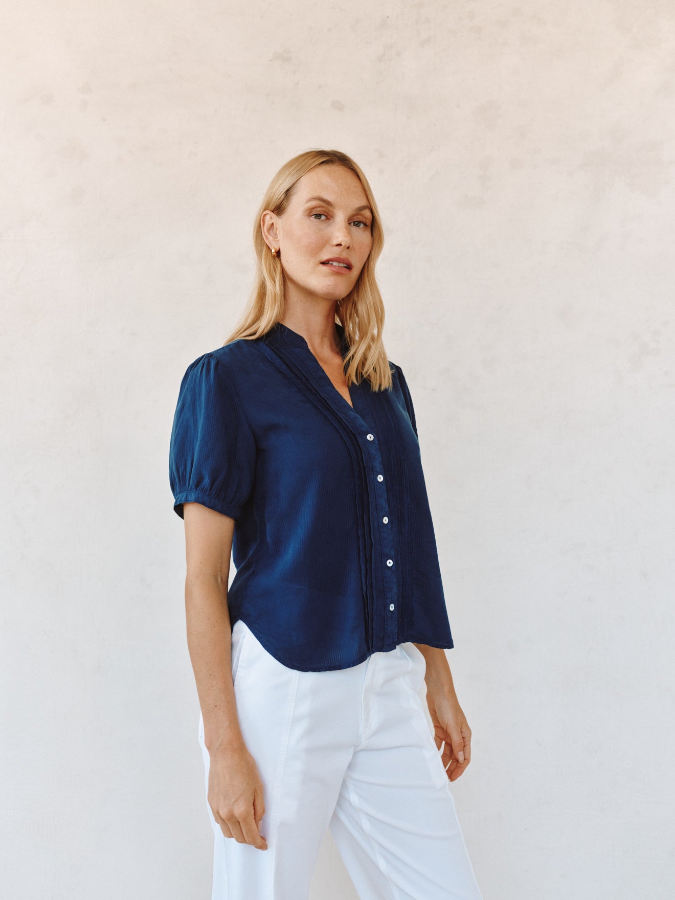 Bella DahlShort Sleeve Pintuck Shirt - Navy DuskTops