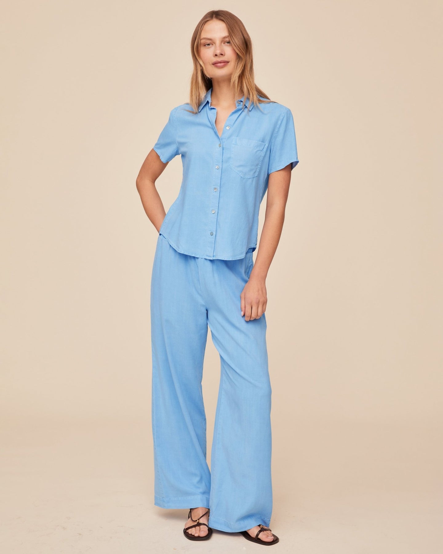Bella DahlShort Sleeve Pocket Button Down - Tidal BlueTops