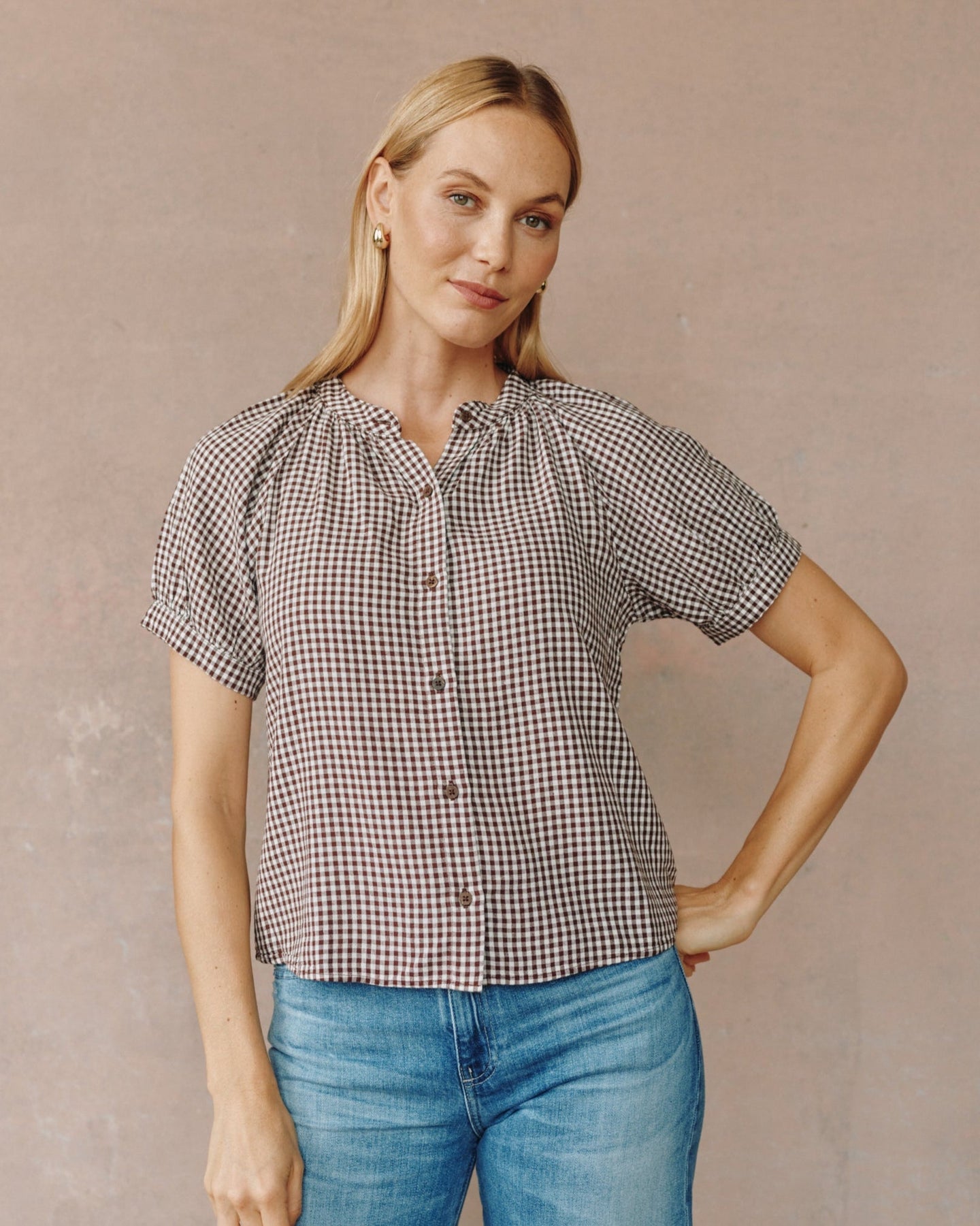 Bella DahlShort Sleeve Raglan Shirt - Brown Micro GinghamTops