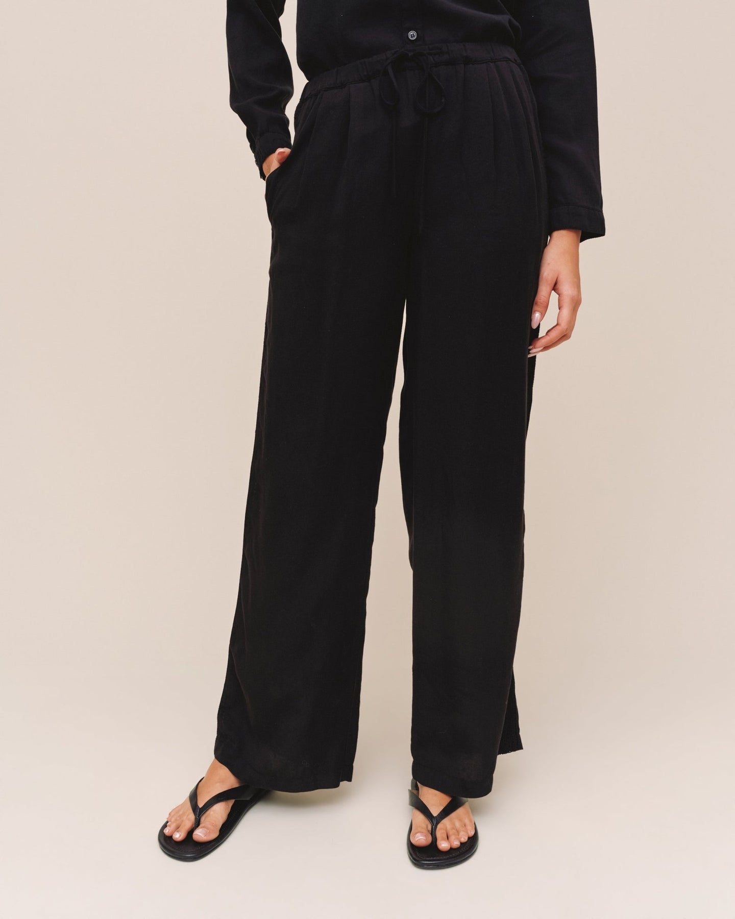 Bella DahlSide Seam Trim Pant - BlackPants