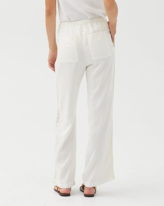 Bella Dahl Side Seam Trim Pant - Ivory View 2