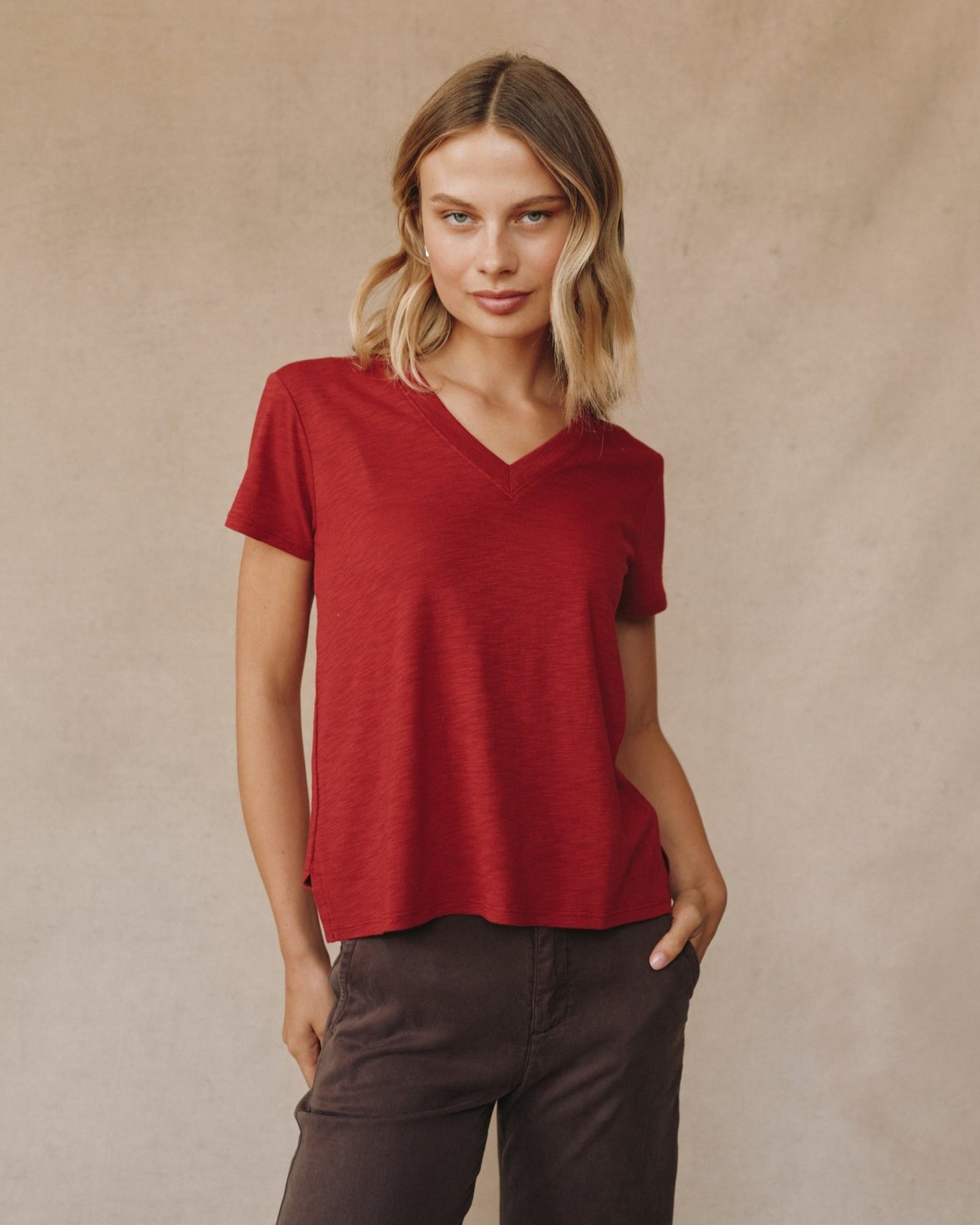 Bella DahlSide Slit V Neck Tee - Ruby RedTops