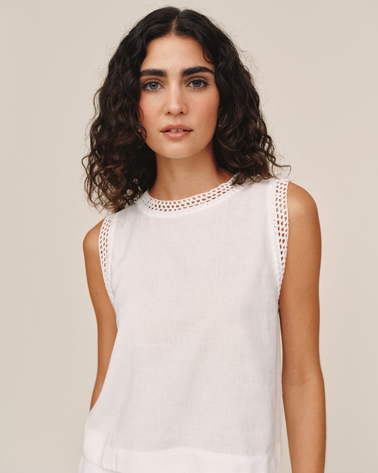 Bella DahlSleeveless Crochet Edge Top - Ivory SandTops