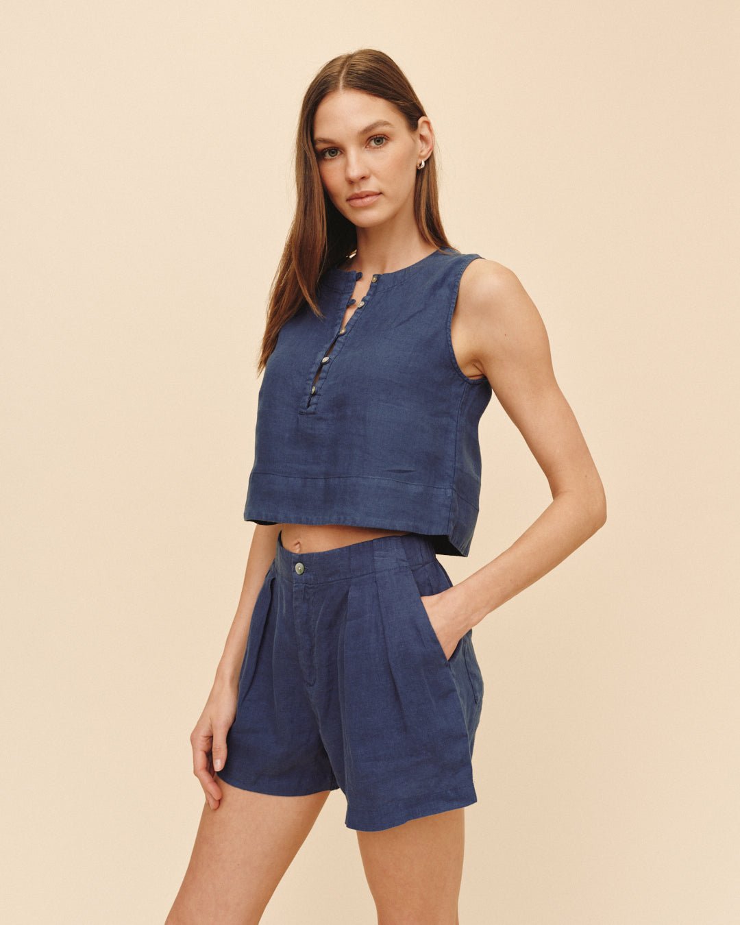 Bella DahlSleeveless Half Placket Top - Midnight SurfTops