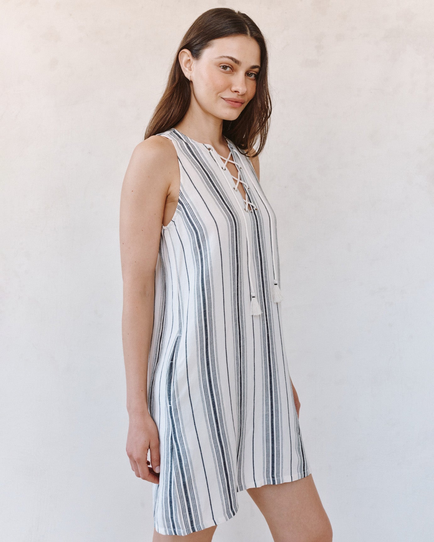 Bella DahlSleeveless Lace Up Mini Dress - Boardwalk StripeDresses