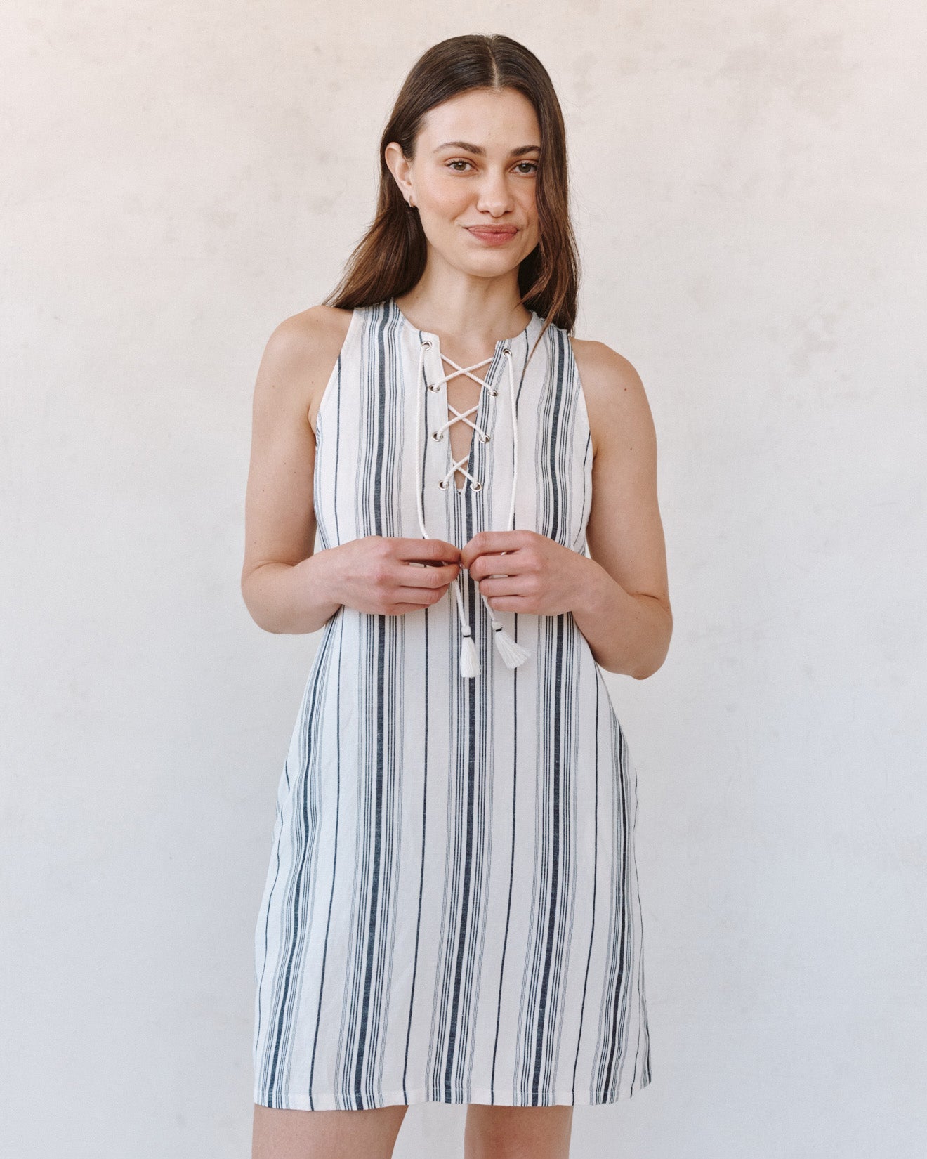 Bella DahlSleeveless Lace Up Mini Dress - Boardwalk StripeDresses