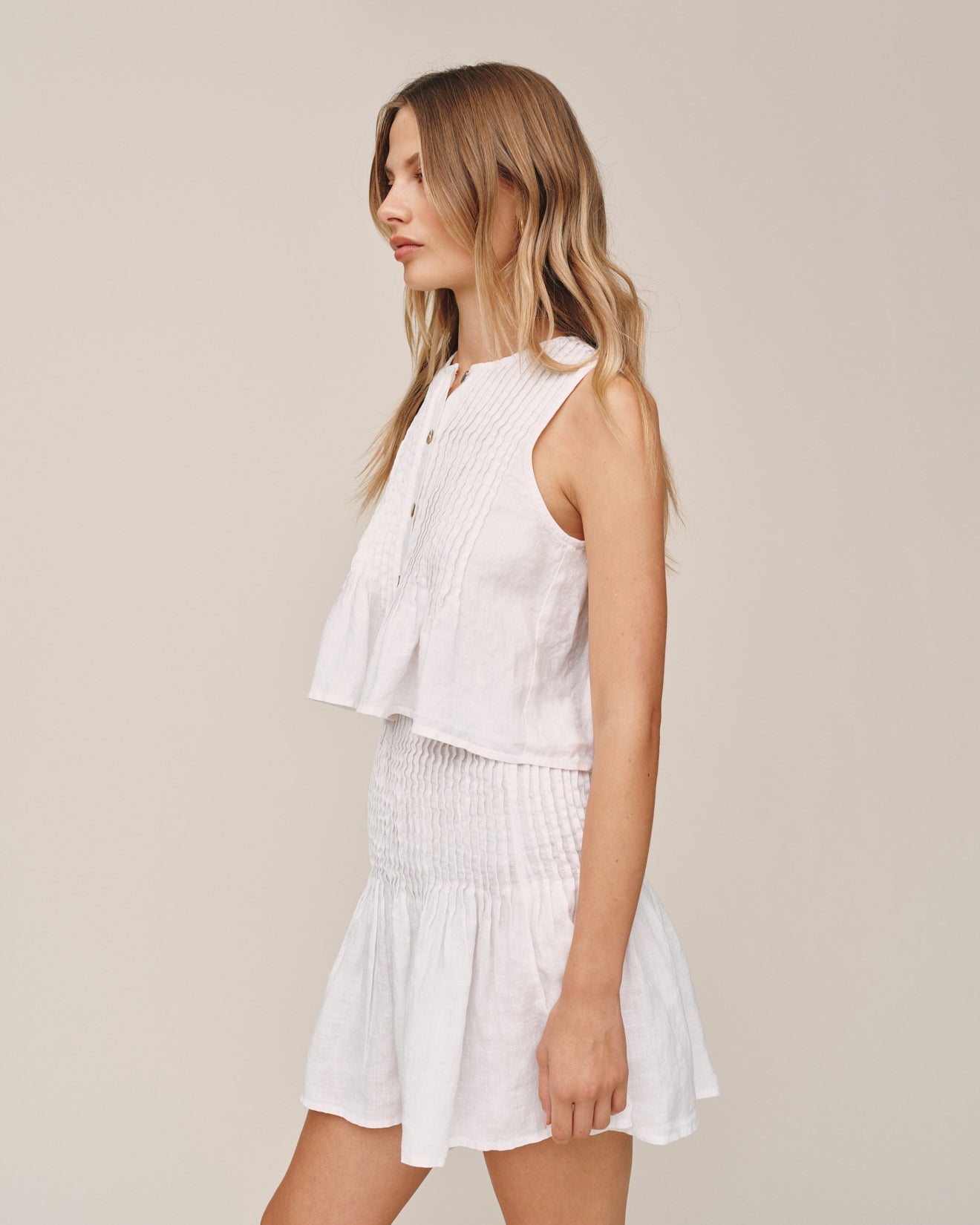 Sleeveless Pintuck Top - White – Bella Dahl