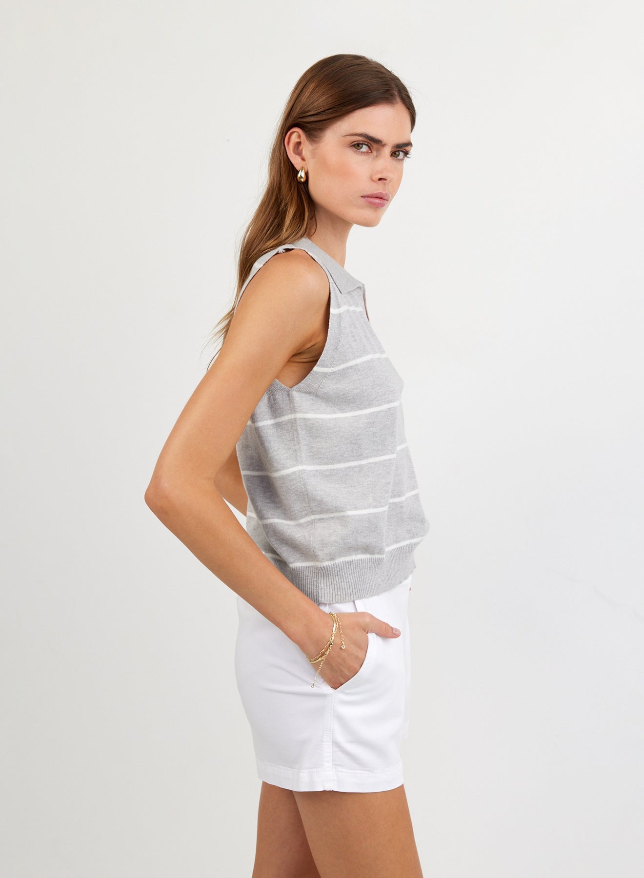 Bella DahlSleeveless Placket Pullover - Sea Mist StripeTops