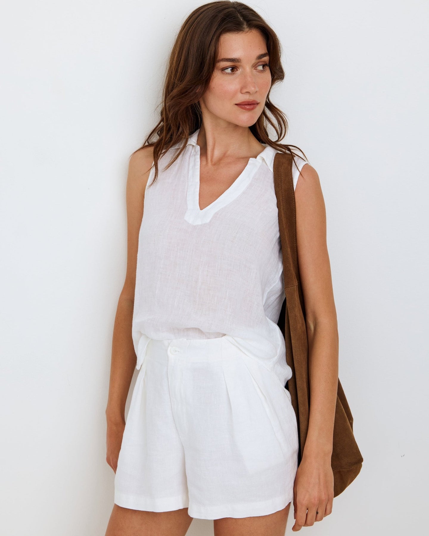Bella DahlSleeveless Pullover - WhiteTops