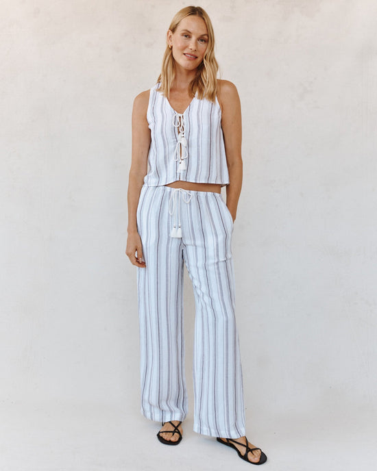 Bella Dahl Sleeveless Tie Front Top - Rosewood Stripe