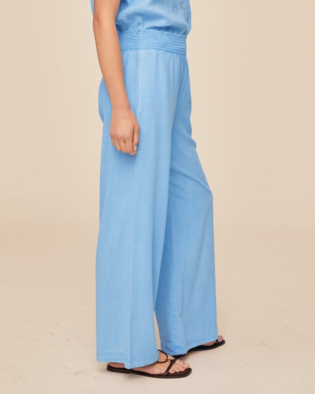 Bella DahlSmocked Waist Wide Leg - Tidal BluePants