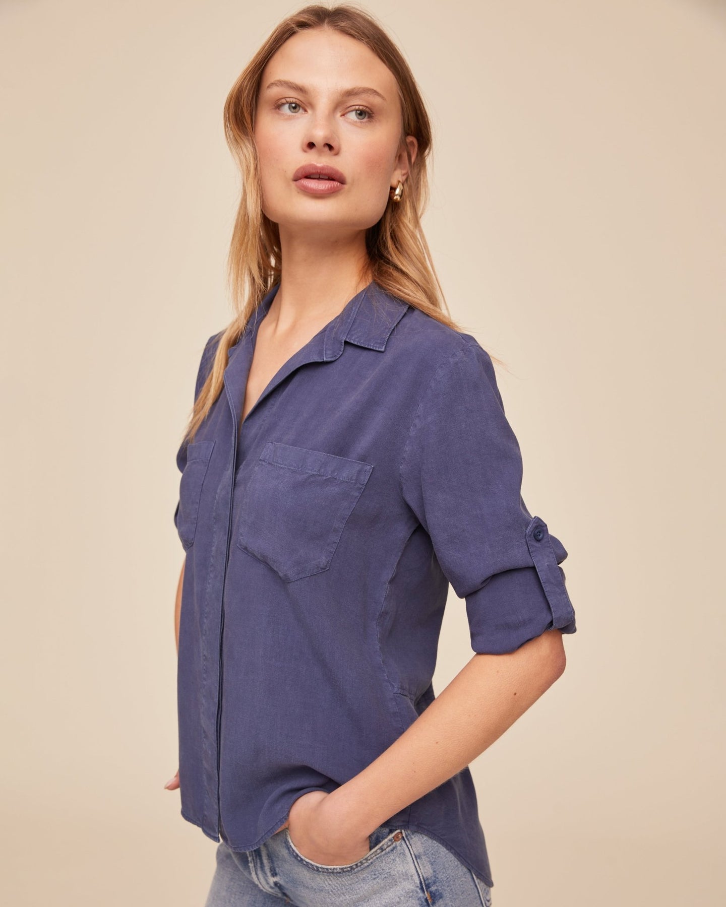 Bella DahlSplit Back Button Down - Midnight SurfTops