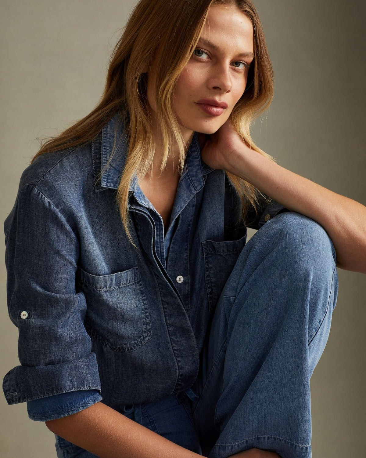 Bella DahlSplit Back Button Down - Shadow Blue WashTops