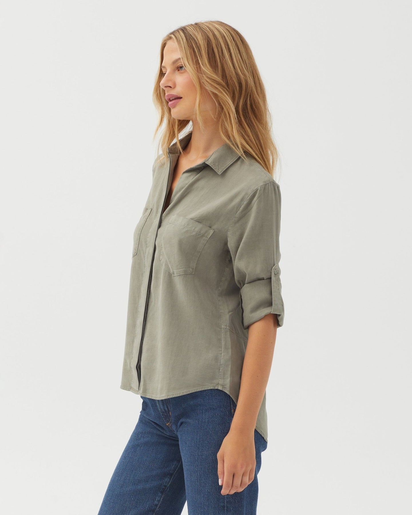 Bella DahlSplit Back Button Down - Soft ArmyTops