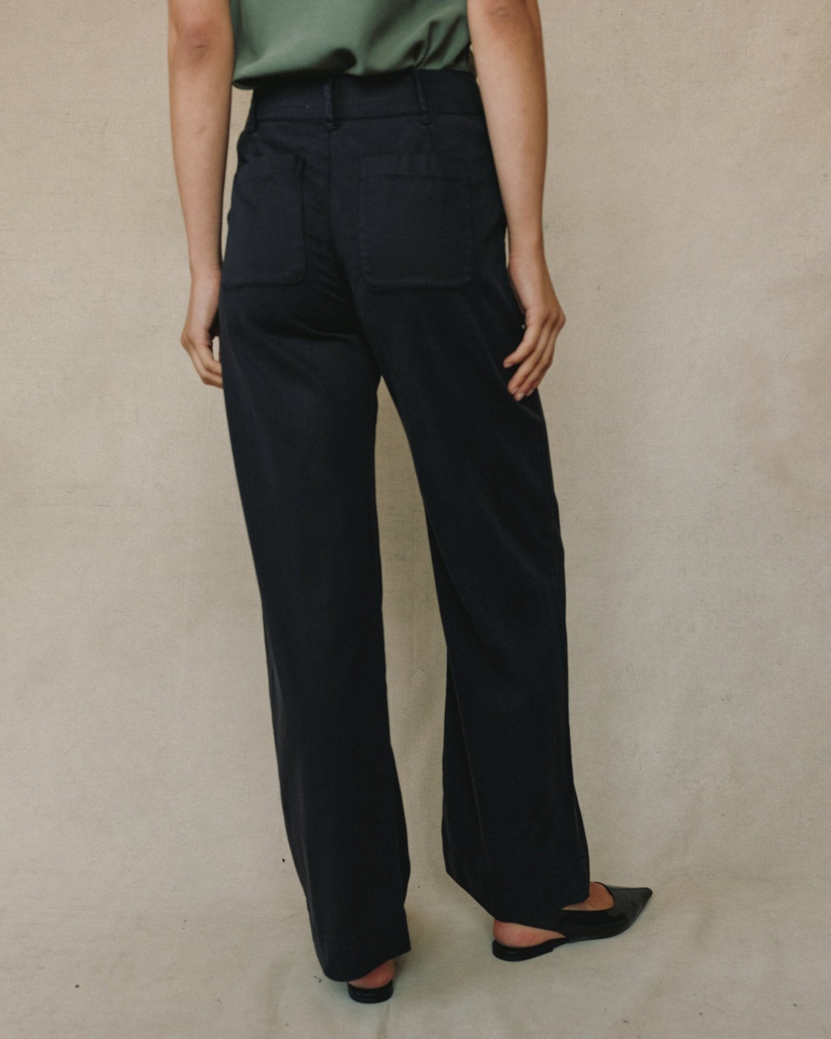 Sydney Wide Leg Pants in Vintage Black - Bella Dahl