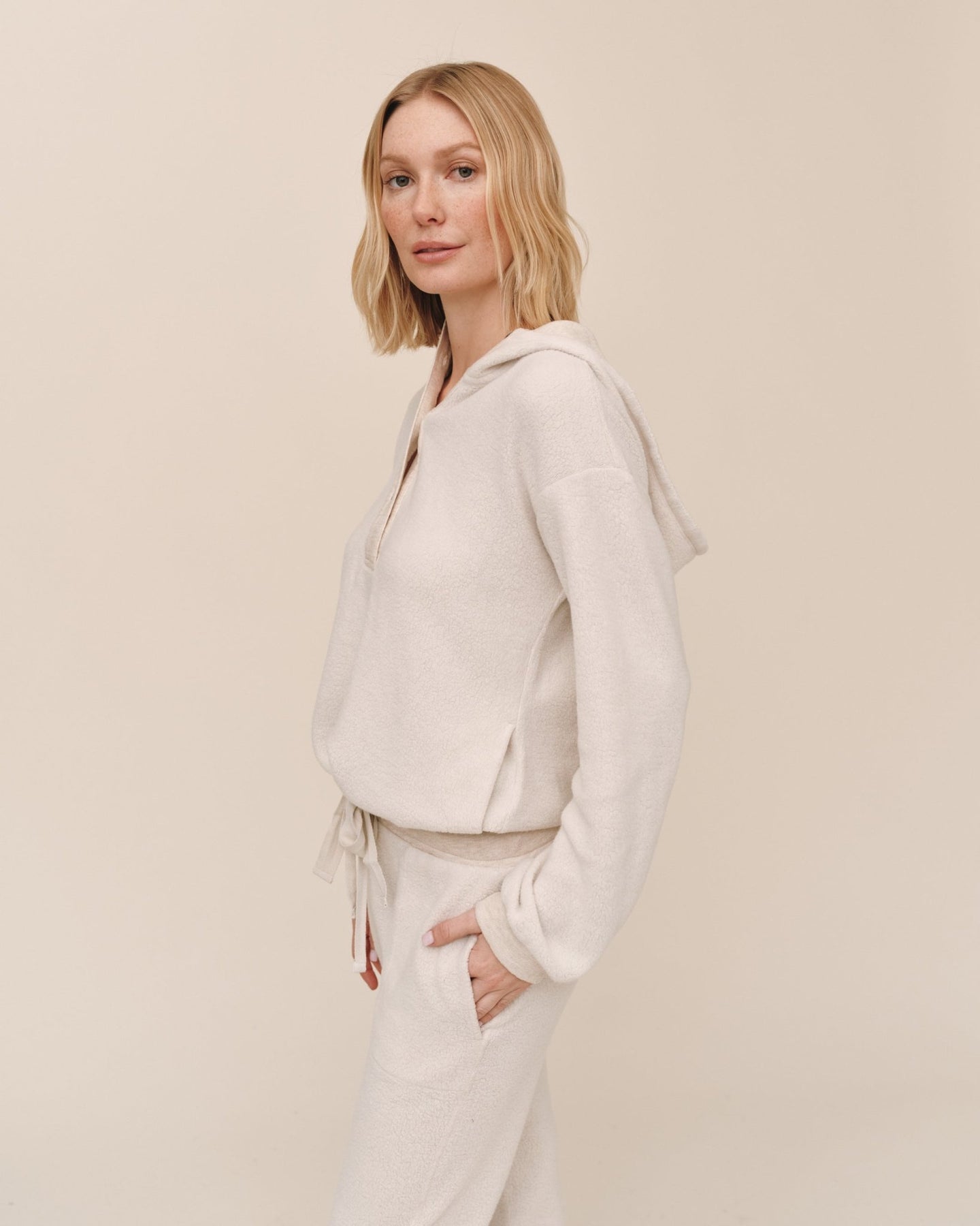 Bella DahlTie Waist Hoodie - OatmealTops