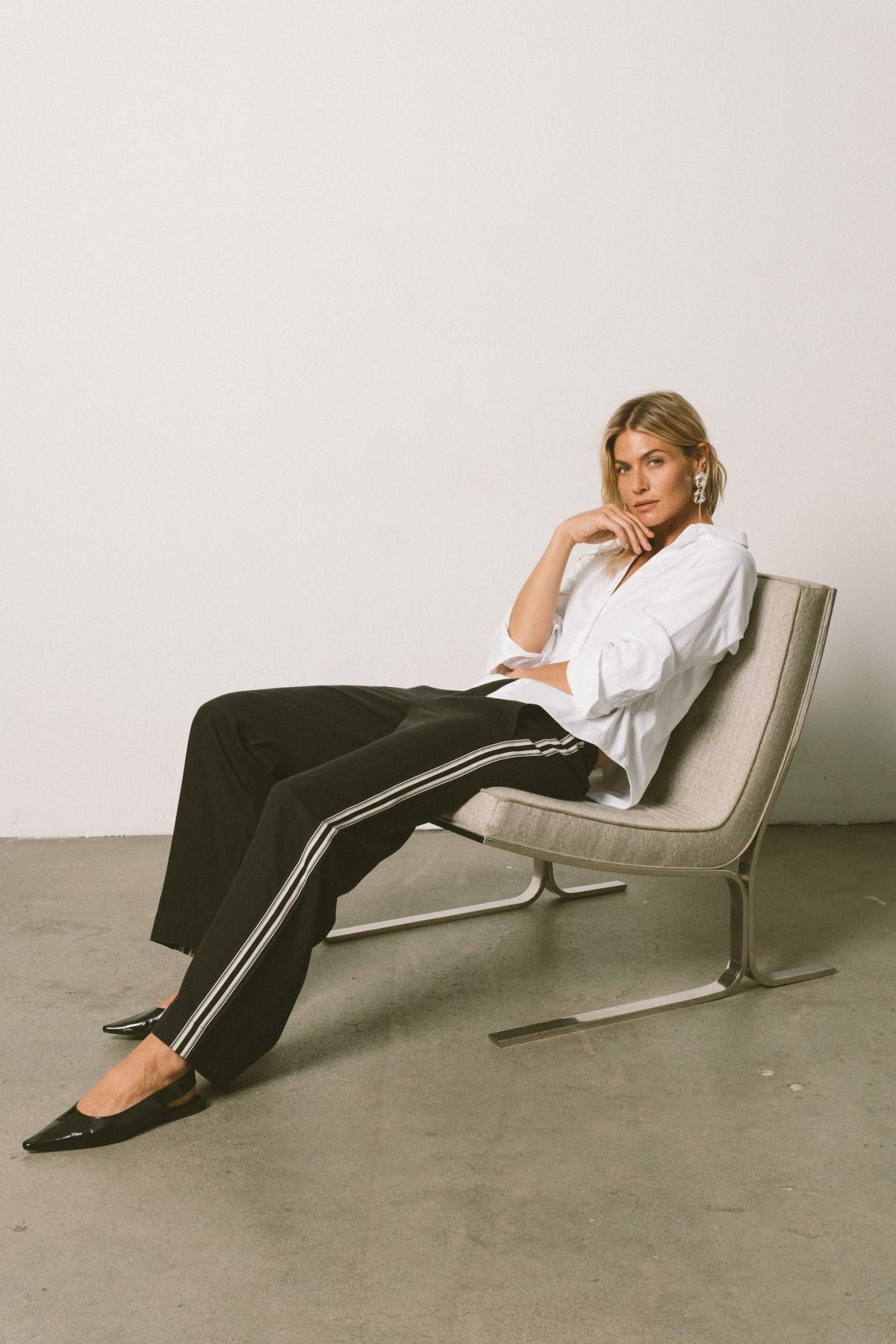 Bella DahlTrouser Jean With Side Stripe - Vintage Black WashPants