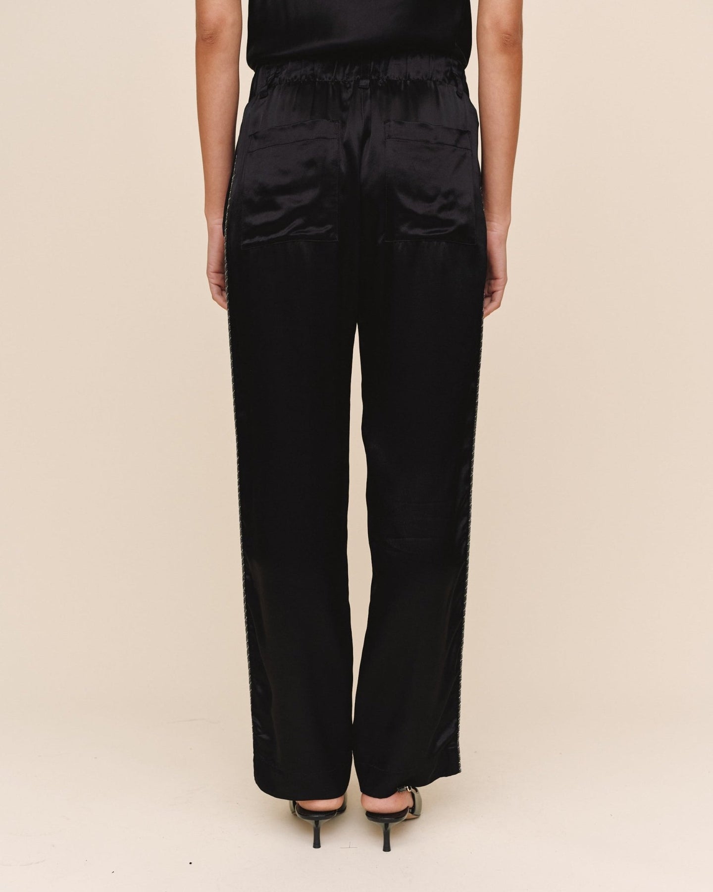 Bella DahlTrouser With Beaded Piping - BlackPants