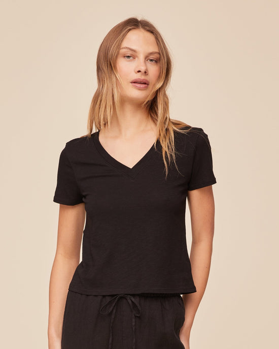 Bella Dahl V Neck Tee - Black View 2