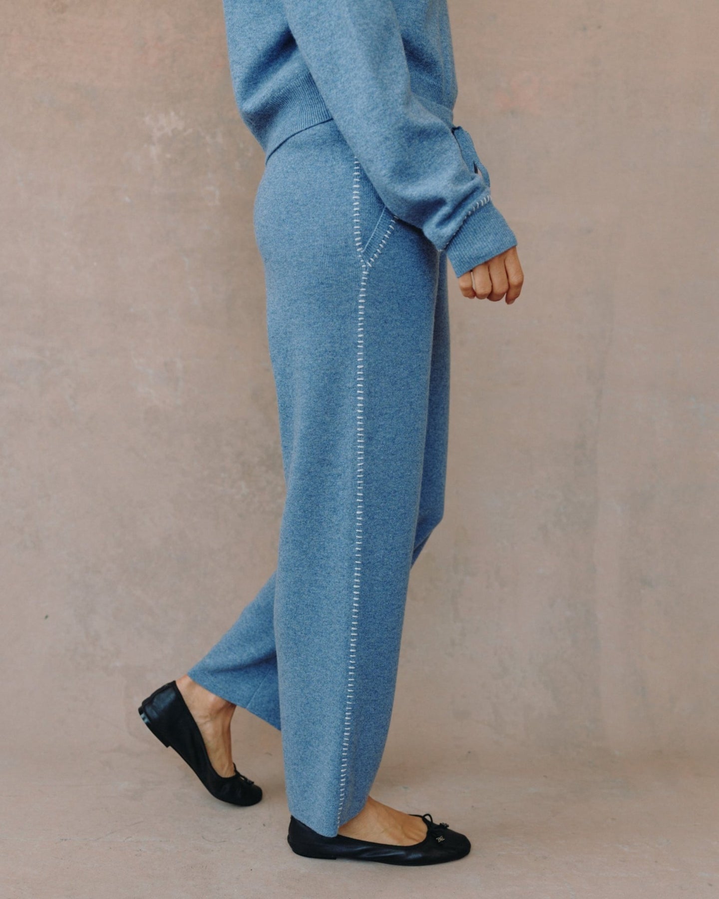 Bella DahlWhip Stitch Straight Leg Pant - Heather BluePants