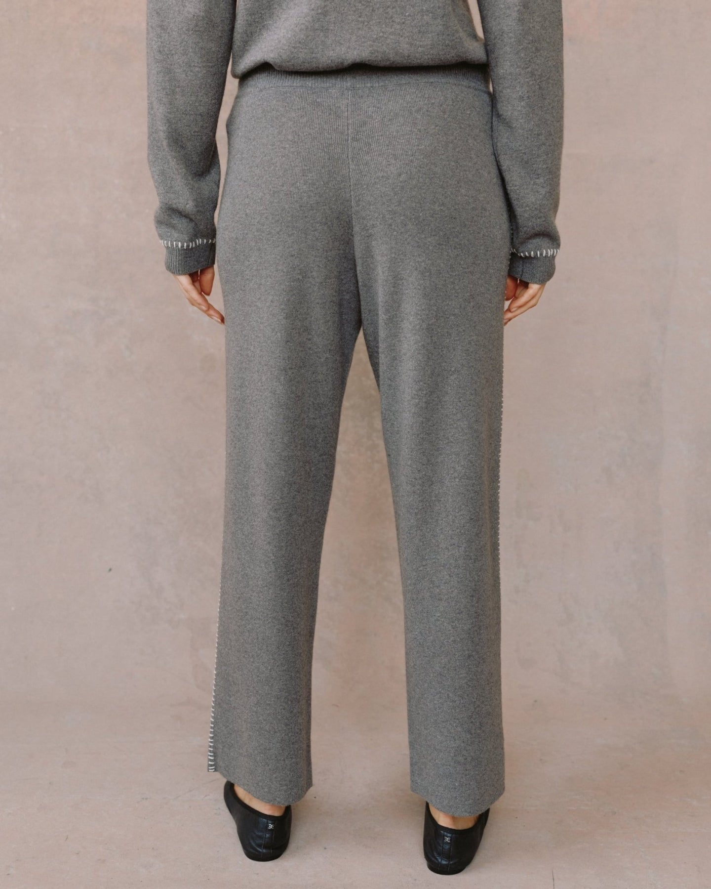 Bella DahlWhip Stitch Straight Leg Pant - Heather SmokePants