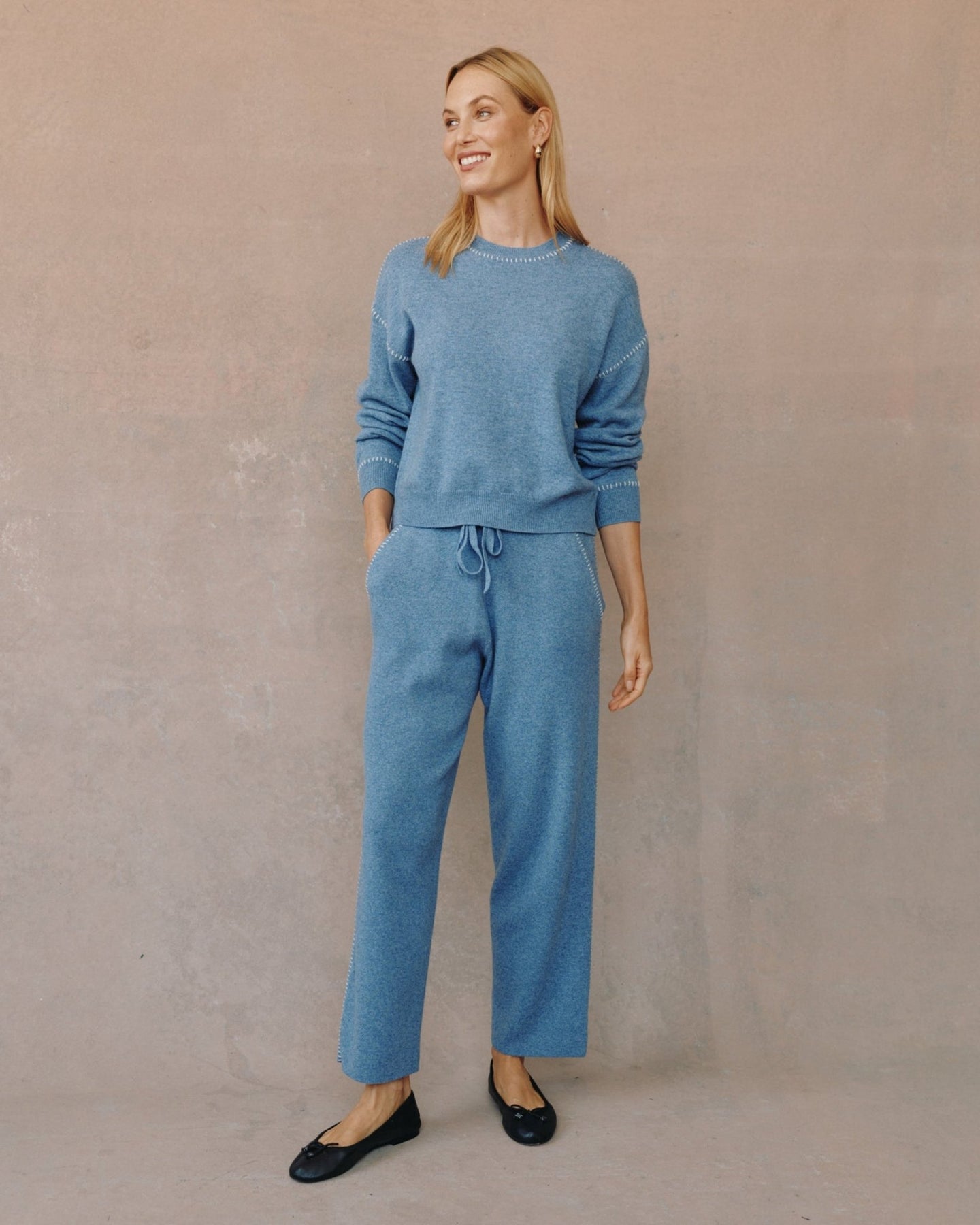 Bella DahlWhip Stitched Crew Neck Sweater - Heather BlueSweaters