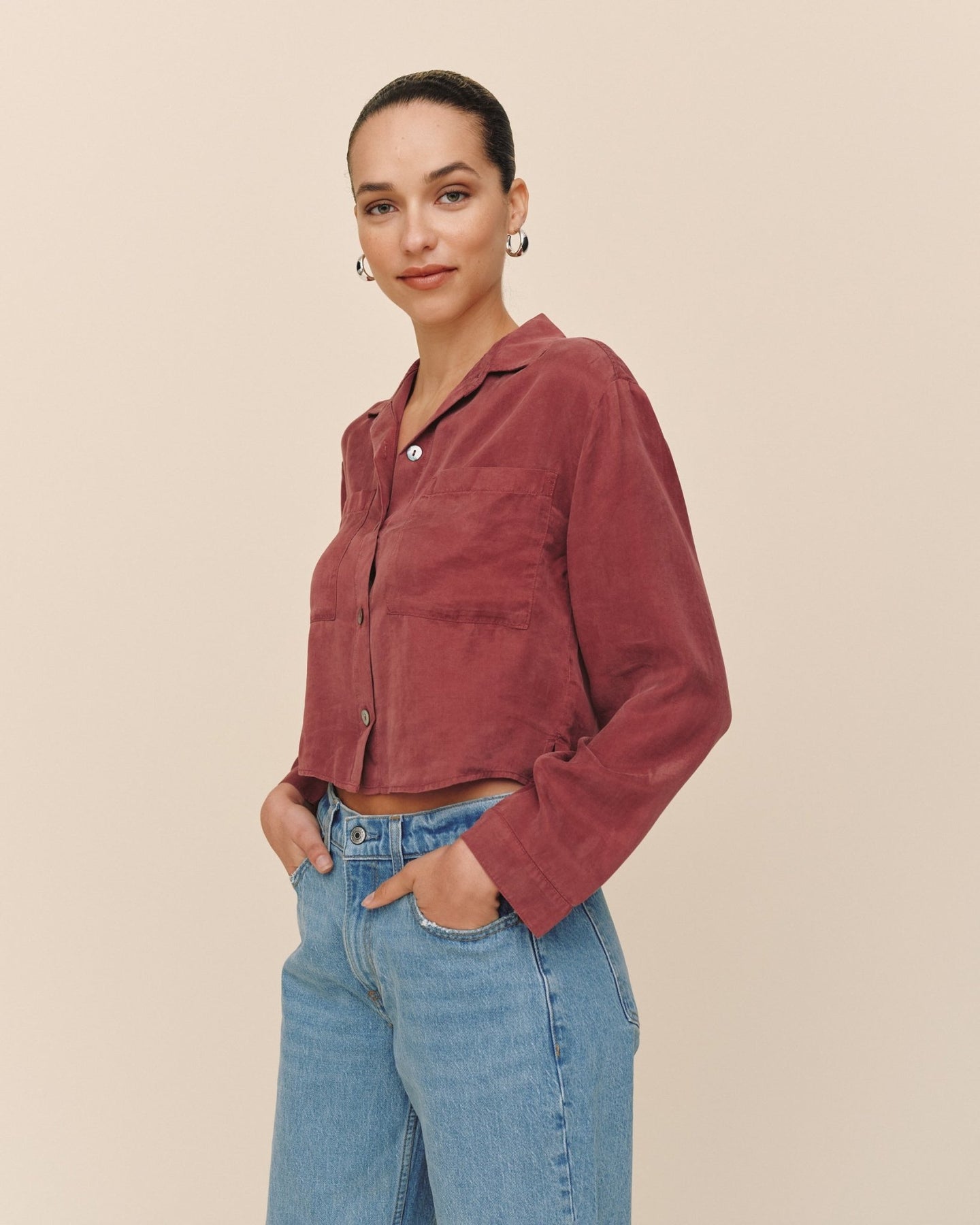 Bella DahlWide Hem Cropped Button Down - Ruby DuskTops