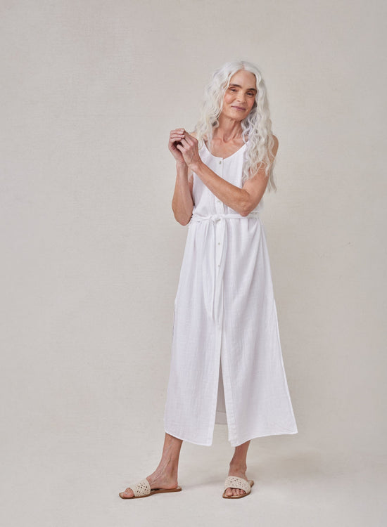 Bella DahlBelted Button front Sleeveless Dress- WhiteDresses