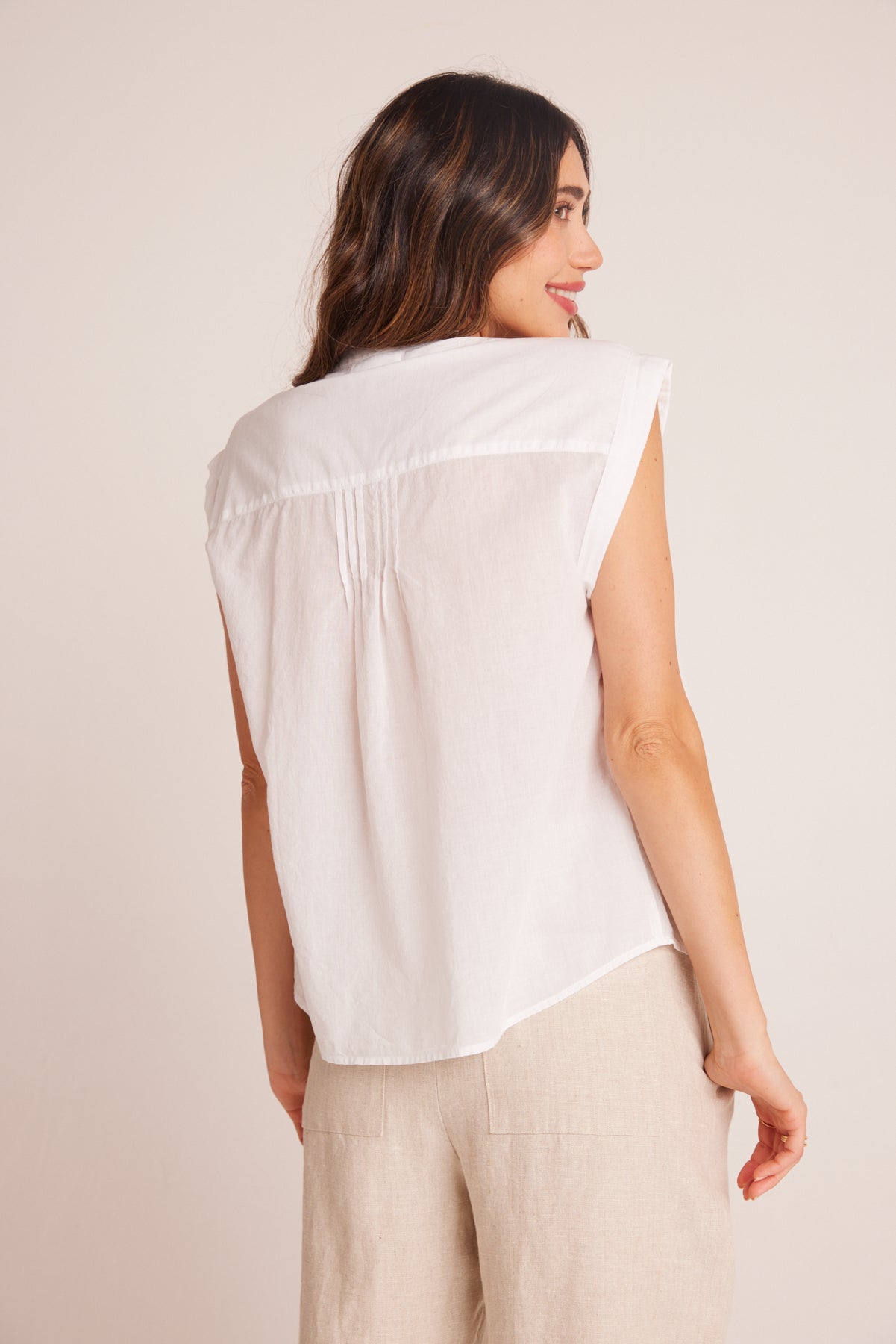 Bella DahlShort Sleeve Pintuck Pullover - WhiteTops