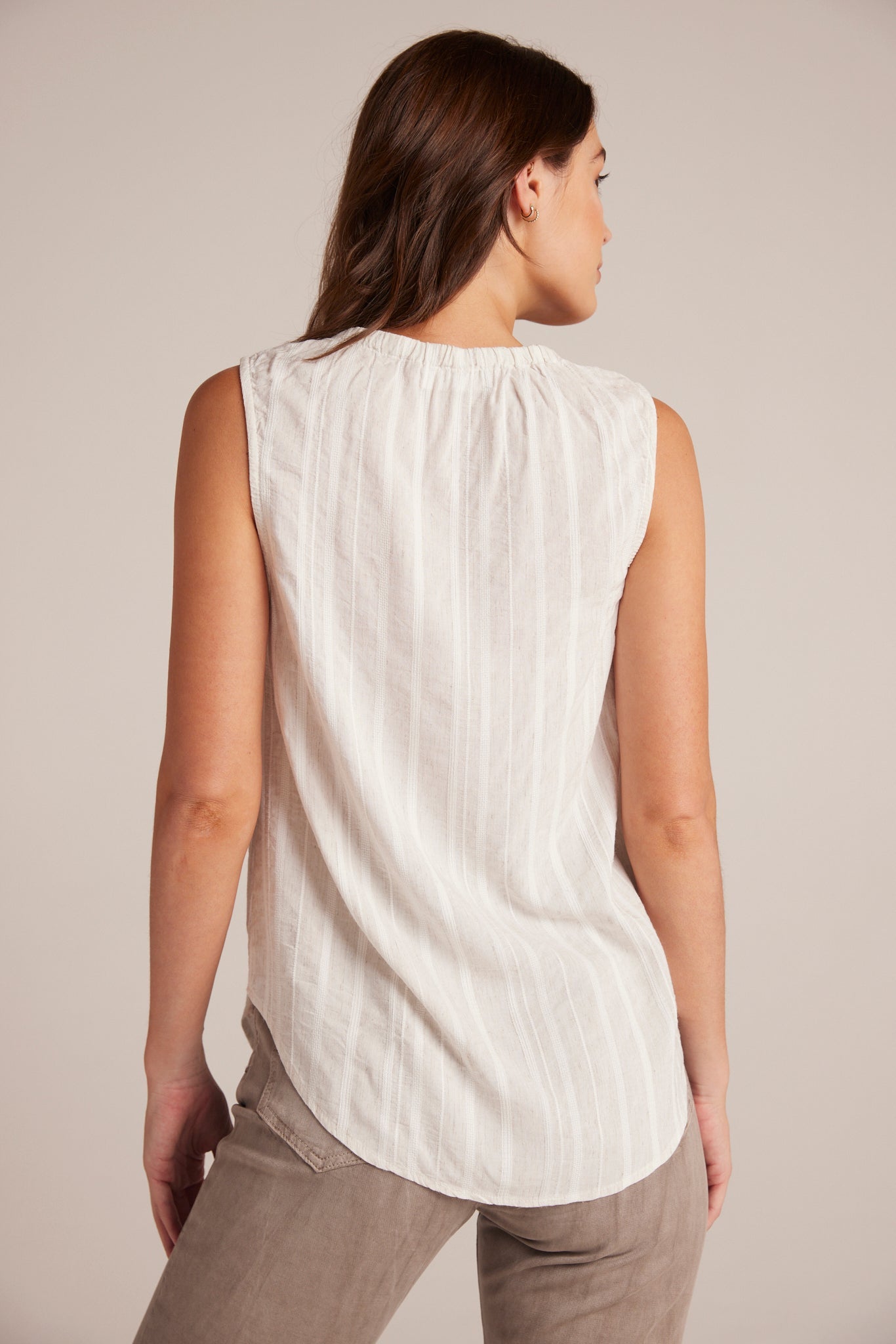 Bella DahlSleeveless Shirred Neck Pullover - White Sand StripeTops